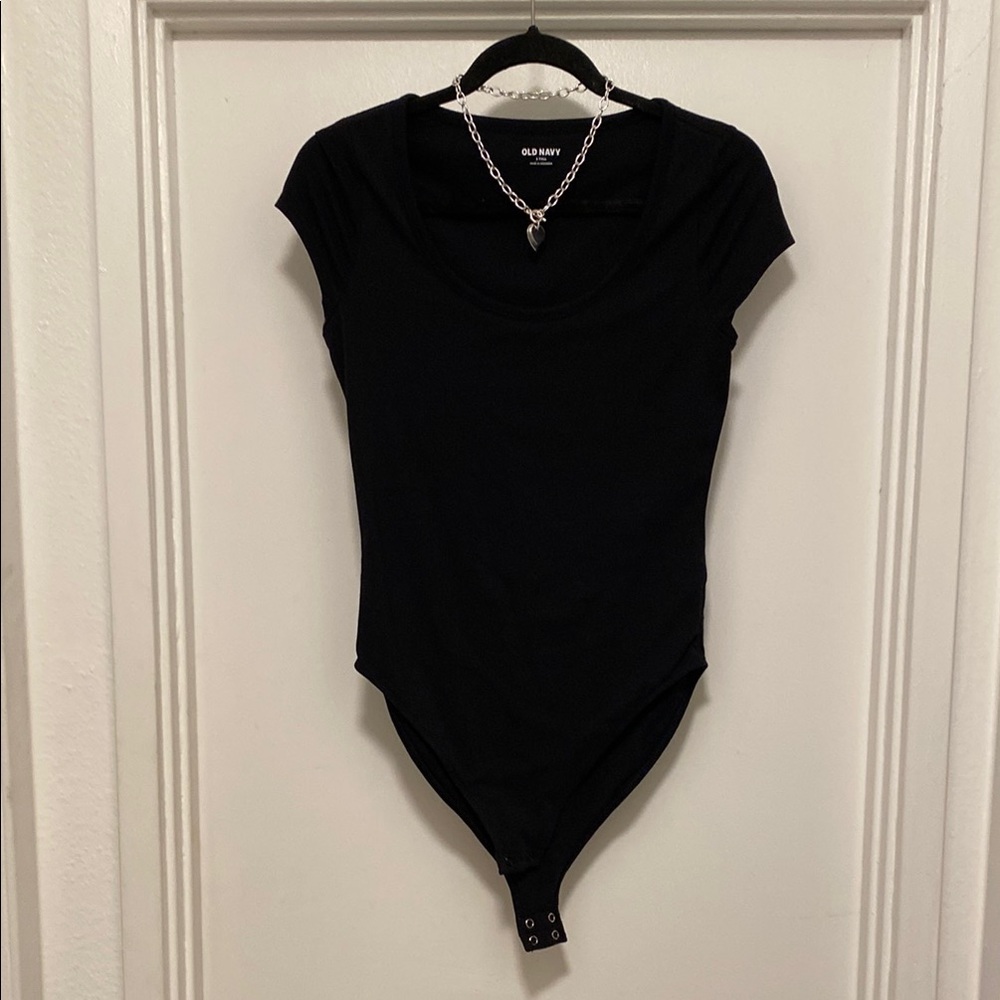 Top Old Navy Black Bodysuit